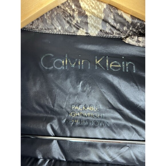 Calvin Klein Sz M Down Packable Coat Y2K Snakeskin Brown Leopard Warm Comfy - Picture 3 of 9